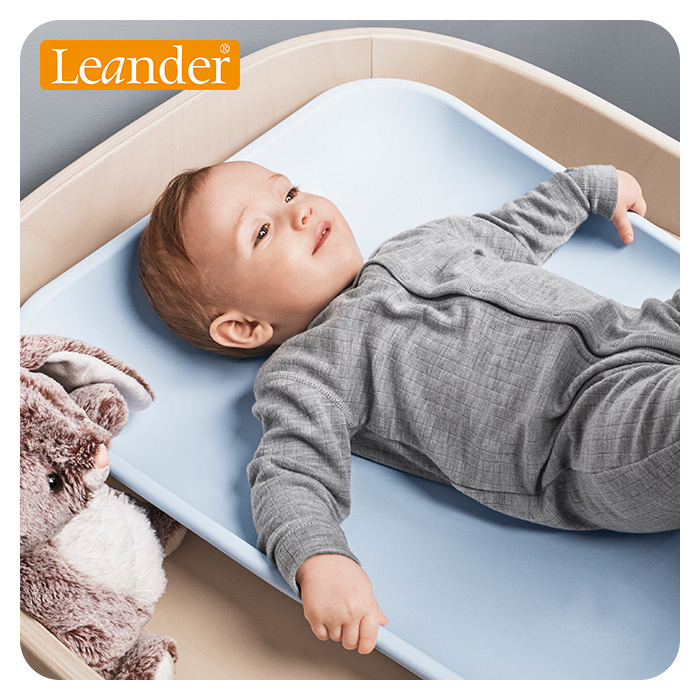 正品现货!丹麦进口Leander利安达婴儿护理软垫护理桌换尿布台-图1
