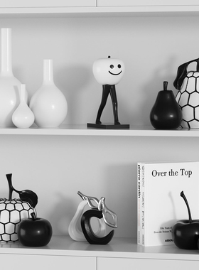 高级感现代意式个性艺术摆件