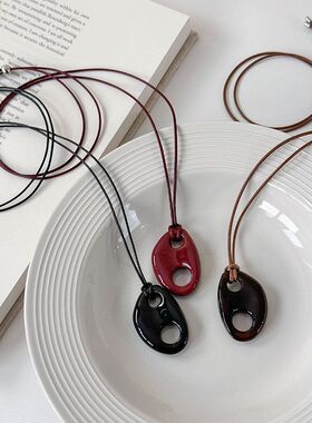 猪鼻子树脂吊坠长款黑绳项链女复古个性百搭时尚颈链气质锁骨链潮