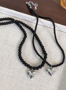 新款嘻哈风格饰品黑色玻璃珠串珠银色爱心吊坠项链锁骨链短款项饰