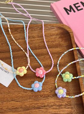 多巴胺穿搭新款可爱亚克力撞色花朵彩色串珠项链清新时尚锁骨链女