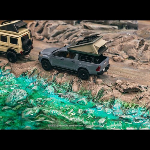 [PDS]TarmacWorks1:64丰田Toyota Hilux灰色 帶露營帳篷 合金车模 - 图0