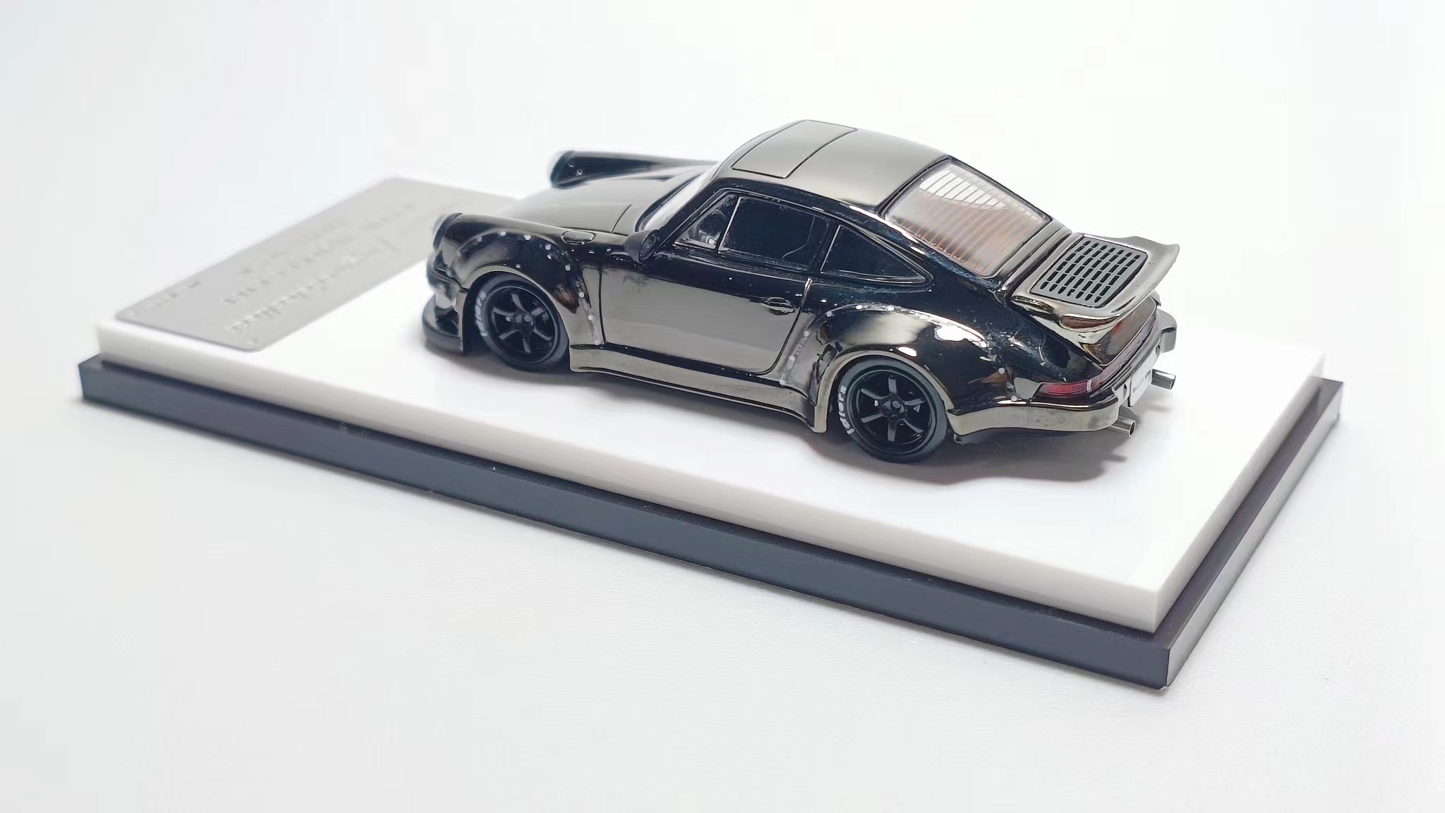 [PDS]Model Collect 1:64 RWB 930鲸翼尾电镀枪灰色合金车模-图0