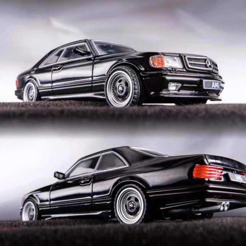 [PDS]Rhino Model 1:64 Mercedes-Benz 奔驰560 SEC AMG 合金车模 - 图1