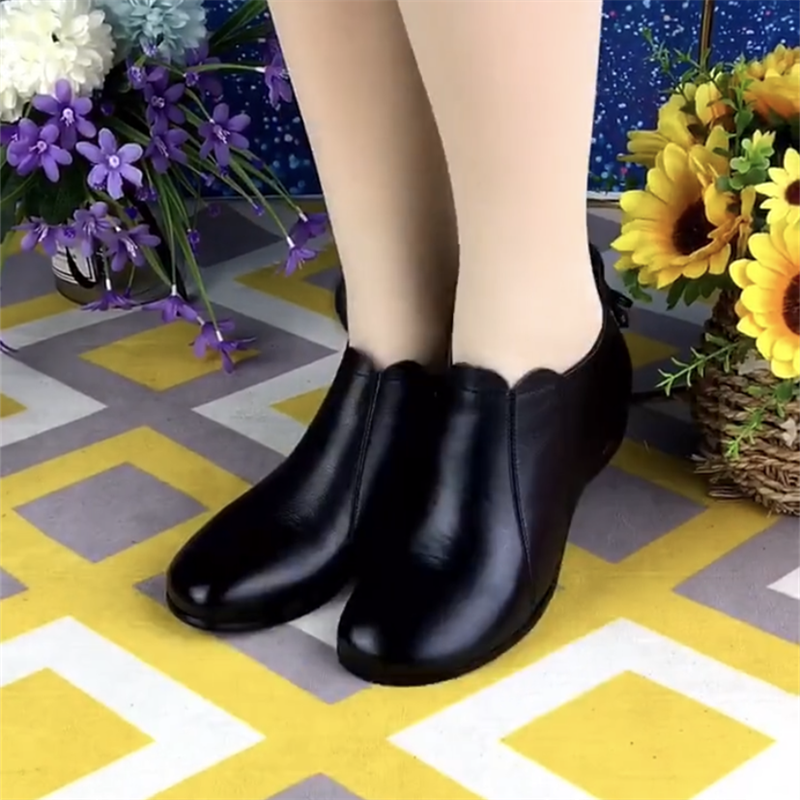 短靴女真皮春秋圆头低跟靴子女中老年单靴防滑软底妈妈鞋马丁靴女,淘宝优惠券,粉丝福利购,淘宝优惠卷