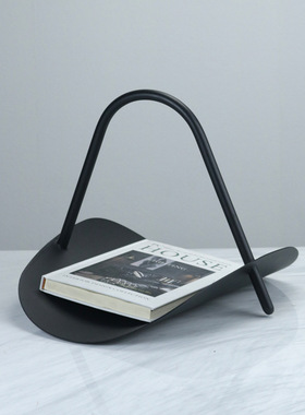 现代简约金属提篮书架杂志架摆件样板房售楼处书房客厅软装饰品