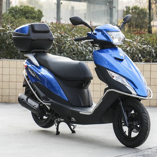 Suzuki UU125CC scooter motorcycle