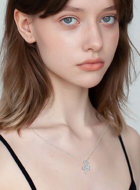 深圳旭佳小红书热销网红爆款轻奢小众锆石锁骨链s925纯银蝴蝶结