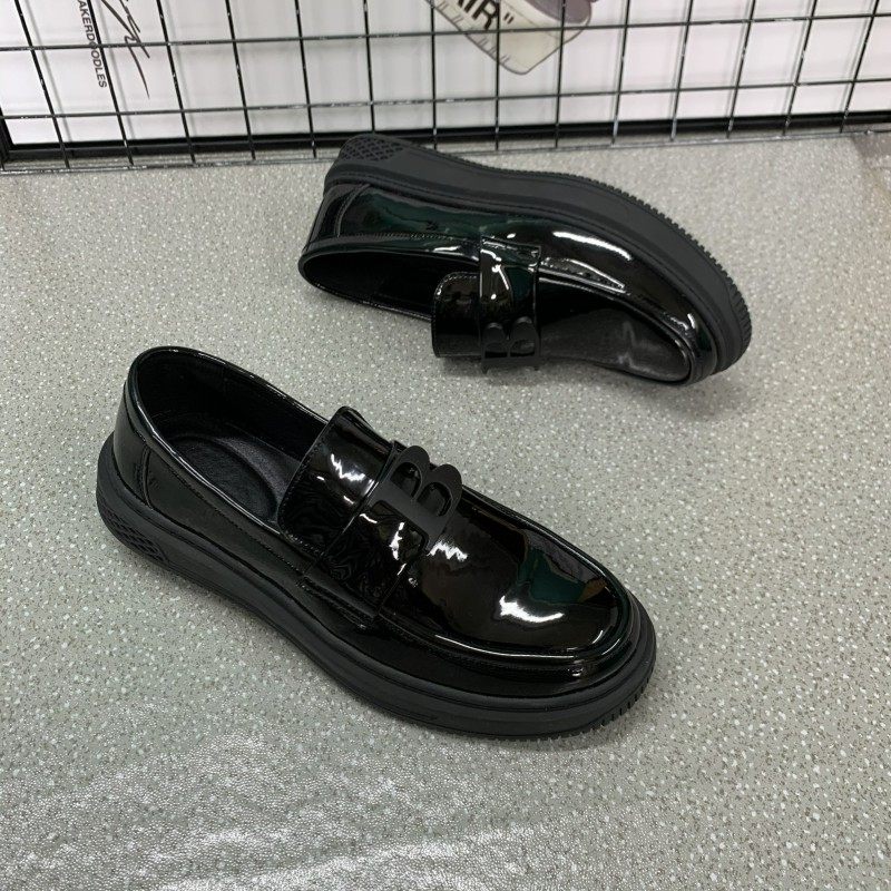 漆皮男鞋豆豆鞋男士春秋新款2025休闲皮鞋英伦镂空透气潮流乐福鞋,淘宝优惠券,粉丝福利购,淘宝优惠卷