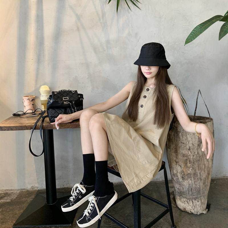 慵懒风宽松休闲无袖背心裙女夏季新款气质显瘦设计感A字连衣裙潮