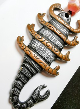 10078藏传老天铁错金九头蝎托甲项链文玩收藏男款配饰