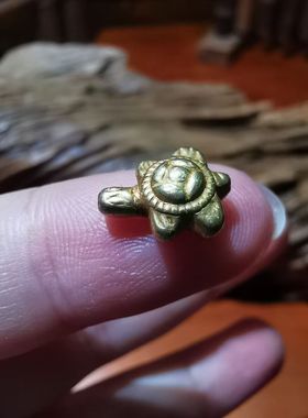 12523中世纪末西亚老黄金小吊坠12191036