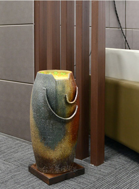 家居办公室流水生财陶瓷摆件