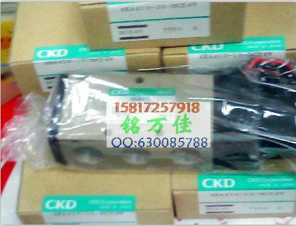 ADK11-15A-02ES-DC24V 日本原装CKD电磁阀ADK11-15A-02G-AC110V - 图0