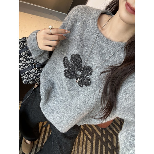氛围感神器！~设计感小花毛衣女秋冬新30羊毛宽松长袖针织衫上衣 - 图2