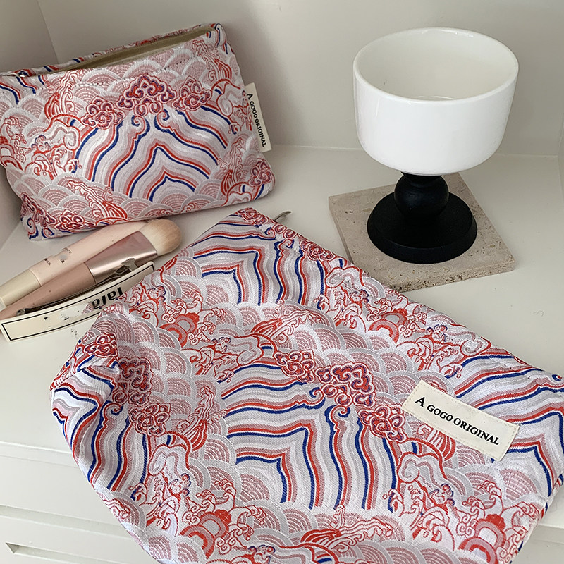 新年图腾化妆包中国风新中式便携护肤品收纳包旅行出游手拿包钱包,淘宝优惠券,粉丝福利购,淘宝优惠卷