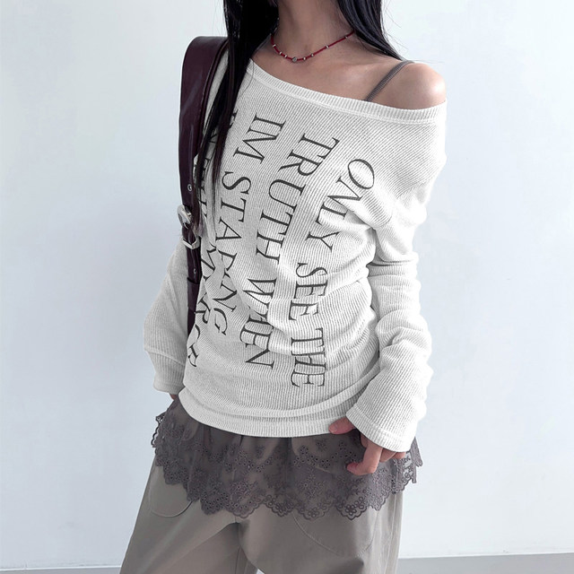 Korean style lazy letter print slanted shoulder T-shirt for women