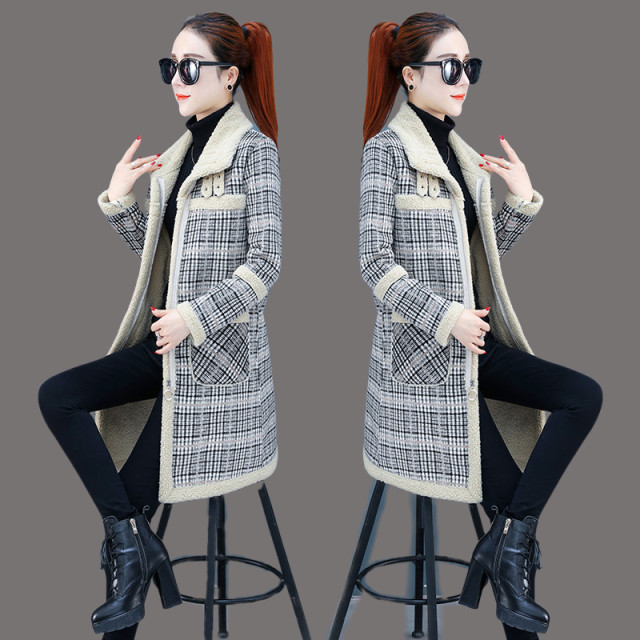 Thickened plaid Korean loose style lamb velvet jacket