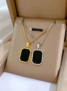 Black Minimalist Square Pendant Choker For Women Exquisite G