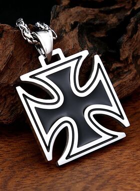 Men's Classic Knights Templar Iron Cross Pendant Necklace 31