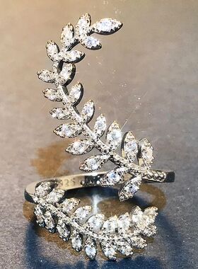 Graceful Leaves Both End of Open Ring Silver Color Girl Cock