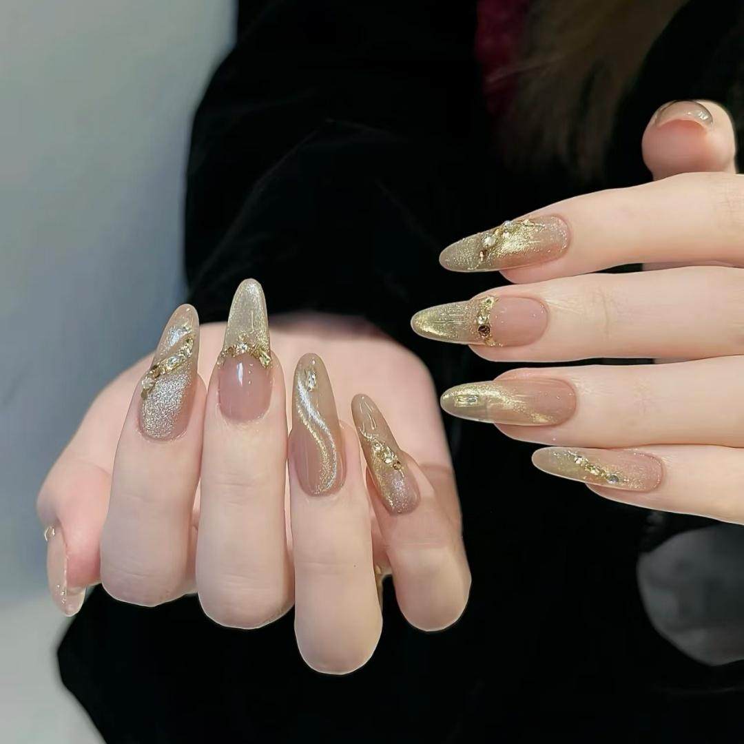 2025爆款美甲小红书同款穿戴甲成品气质显白假指甲贴片手工甲孕妇,淘宝优惠券,粉丝福利购,淘宝优惠卷