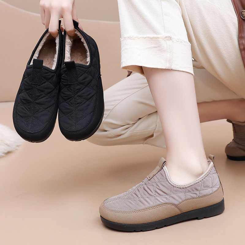 冬季新款加绒加厚女士轻便棉鞋老北京懒人一脚蹬中老年防滑妈妈靴,淘宝优惠券,粉丝福利购,淘宝优惠卷