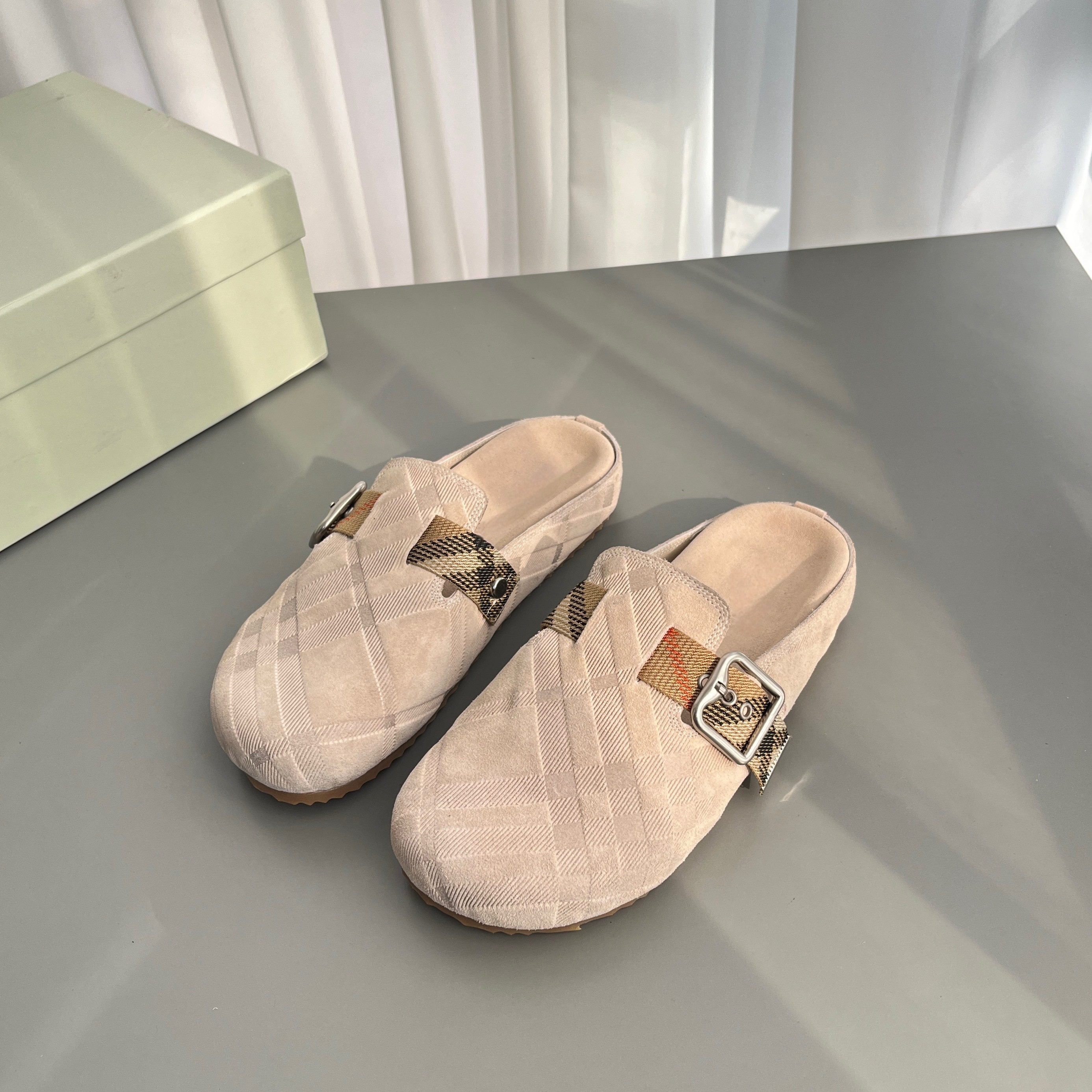 2025新款真皮包头勃肯拖鞋女外穿平底厚底绝美一脚蹬懒人拖高级感,淘宝优惠券,粉丝福利购,淘宝优惠卷