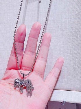 丽银饰品个性设计感小马流苏通镀金休闲项链时尚小众气质毛衣链女