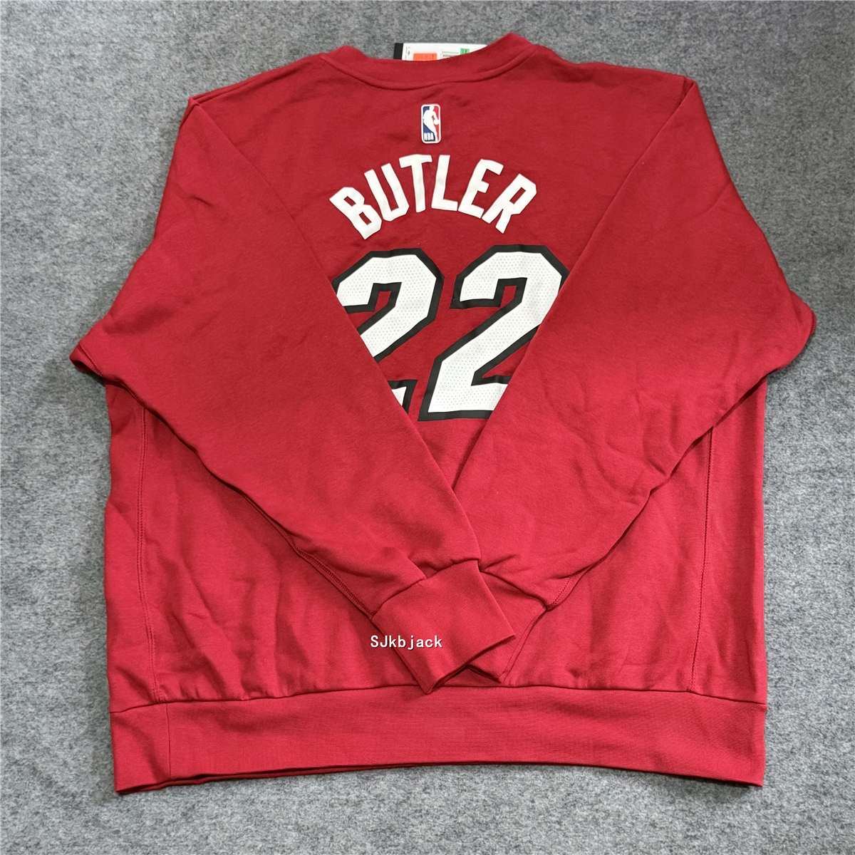 AIR JORDAN男休闲篮球宽松保暖热火巴特勒圆领套头卫衣DN9823-608 - 图0