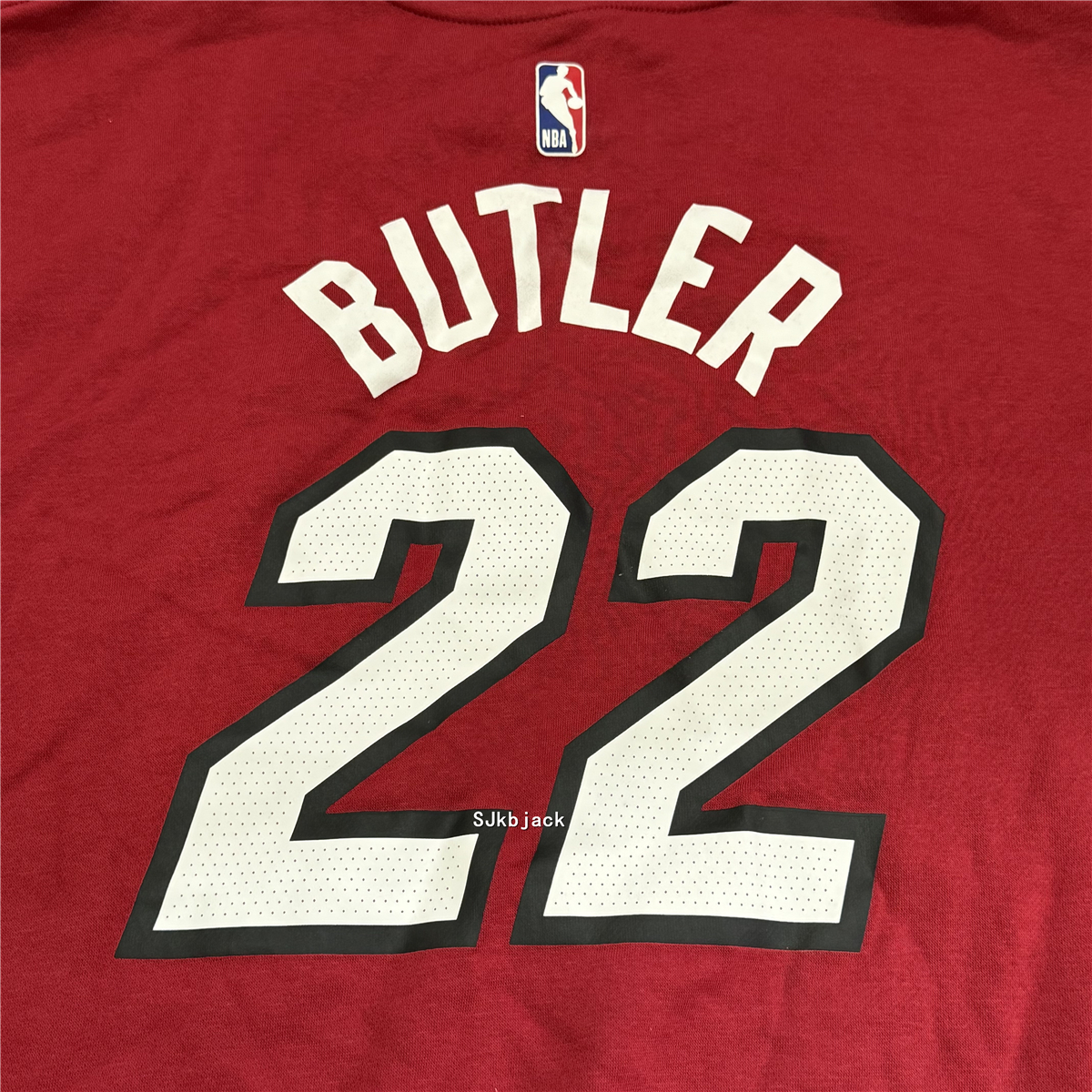 AIR JORDAN男休闲篮球宽松保暖热火巴特勒圆领套头卫衣DN9823-608 - 图1