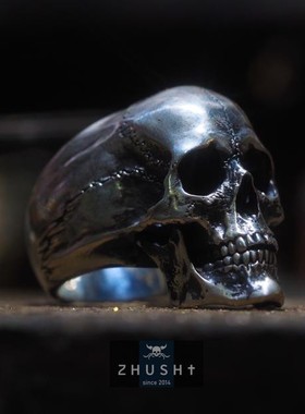 主师经典款纯银骷髅超写实戒指男女款情侣头骨戒指匠心手雕脊骨戒