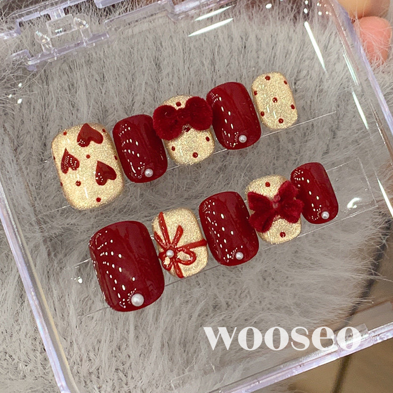 红色猫眼穿戴甲短款秋冬高级感手工指甲贴片2026新款绝美穿戴美甲,淘宝优惠券,粉丝福利购,淘宝优惠卷