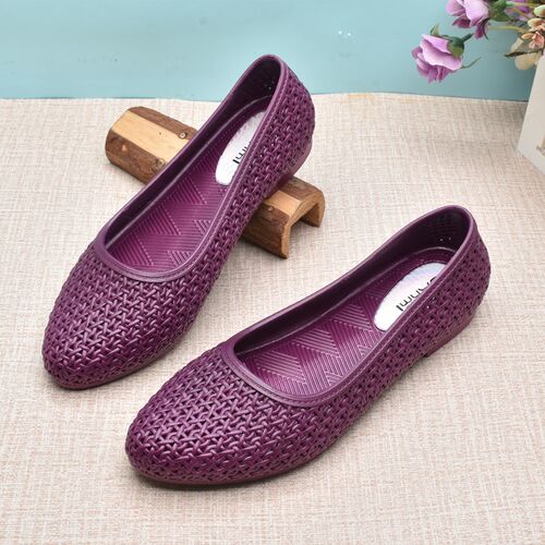 2024夏季女时尚尖头女平底凉鞋镂空洞洞防滑塑料防水浅口休闲女鞋 - 图0