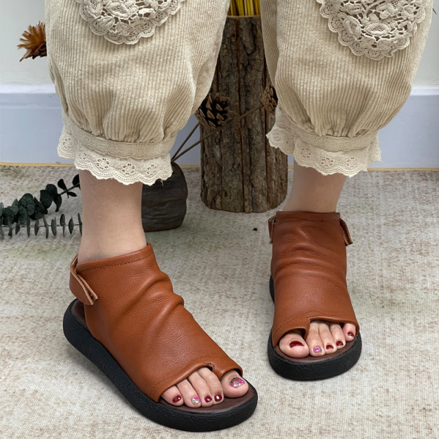 Retro thick-soled women's sandals new summer genuine leather women's shoes handmade low-heeled versatile soft-soled high-top Roman sandals trendy