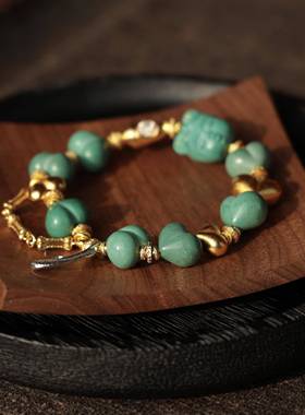 镁矿物屁桃嘟嘟嘴女孩纯铜配件屁桃羽毛佛头手炼文婉爱手炼