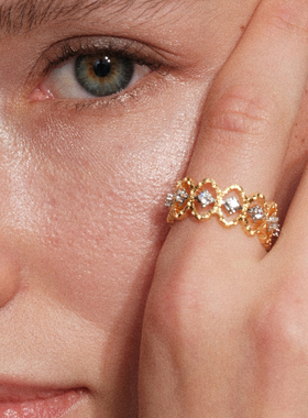 【CnHnOn脂肪商店】意式手工镂空蕾丝精美复古共宫廷悬浮镶钻戒指