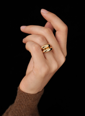 【CnHnOn 脂肪商店】高保色雕塑感立体圆环叠戴简约时髦戒指