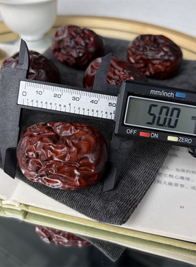 血檀大枣手把件文玩隔珠