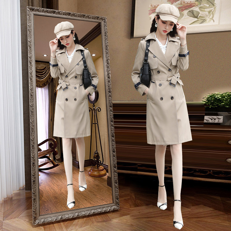 卡其色中长款2020年新款春秋装风衣 卡洛莱风衣