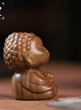 绿檀木雕宝宝佛手把件桌面小摆件