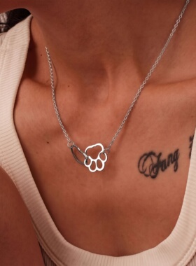 新品动物狗爪款项桃心银色项链男女镂空爱心形锁骨链脚印百搭吊坠
