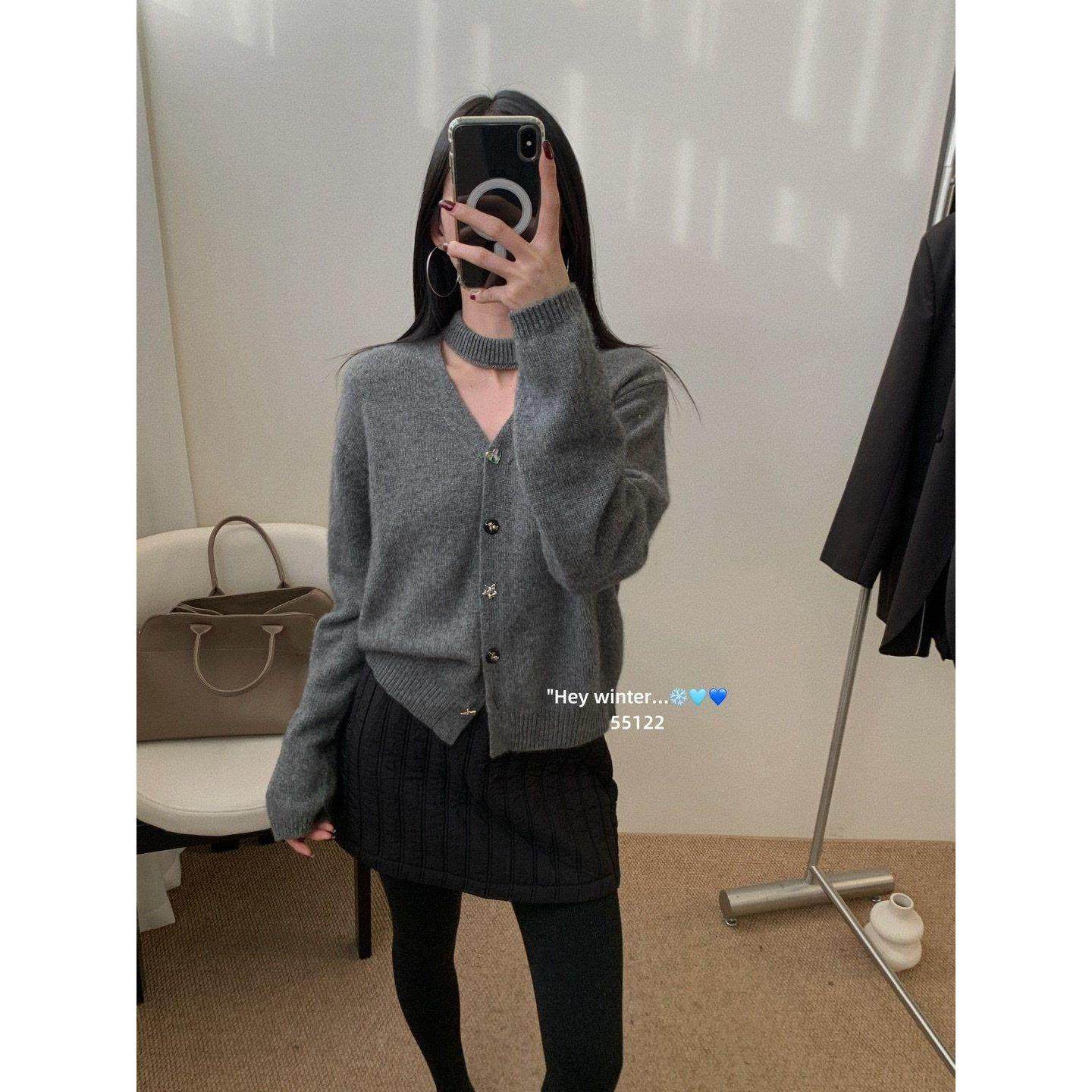 chic韩国气质温柔风V领挂脖针织开衫女欧货单排扣百搭保暖毛衣,淘宝优惠券,粉丝福利购,淘宝优惠卷