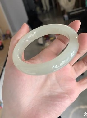 和田玉手镯女款扁条羊脂玉年轻款青海晴水青白玉冰种贵妃镯子