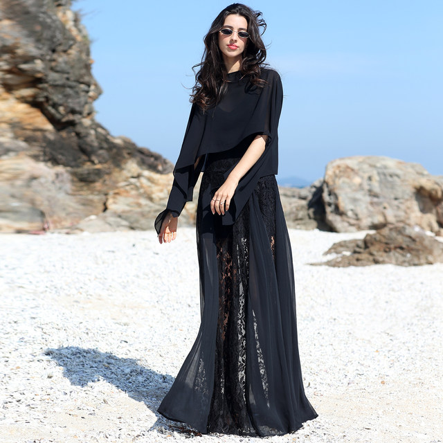 Blouse chiffon ໄຫຼສະຫມໍ່າສະເຫມີທີ່ສາມາດໄດ້ຮັບການ worn ໃນຫຼາຍວິທີ