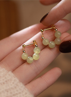 高级感耳环简约气质耳圈2023新款爆款天然耳钉小众设计耳钉女