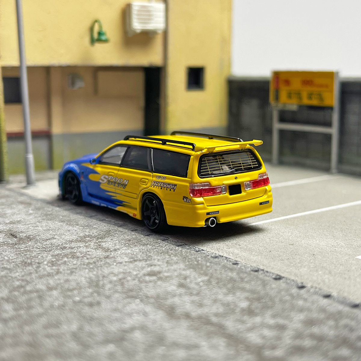 SW1:64 Stagea R34 GT-R Wagon spoon瓦罐合金车汽车模型-图1