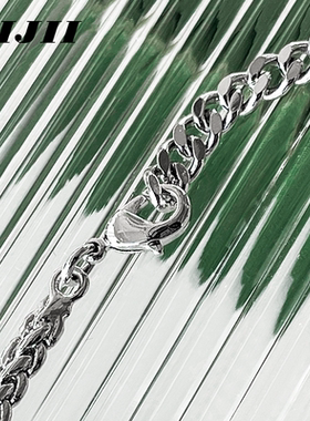 祖母绿皓石镶嵌设计蛇骨链