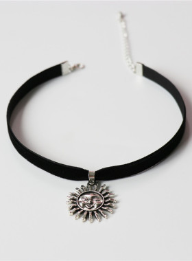 2019杀手少女马蒂尔拍丝绒吊坠