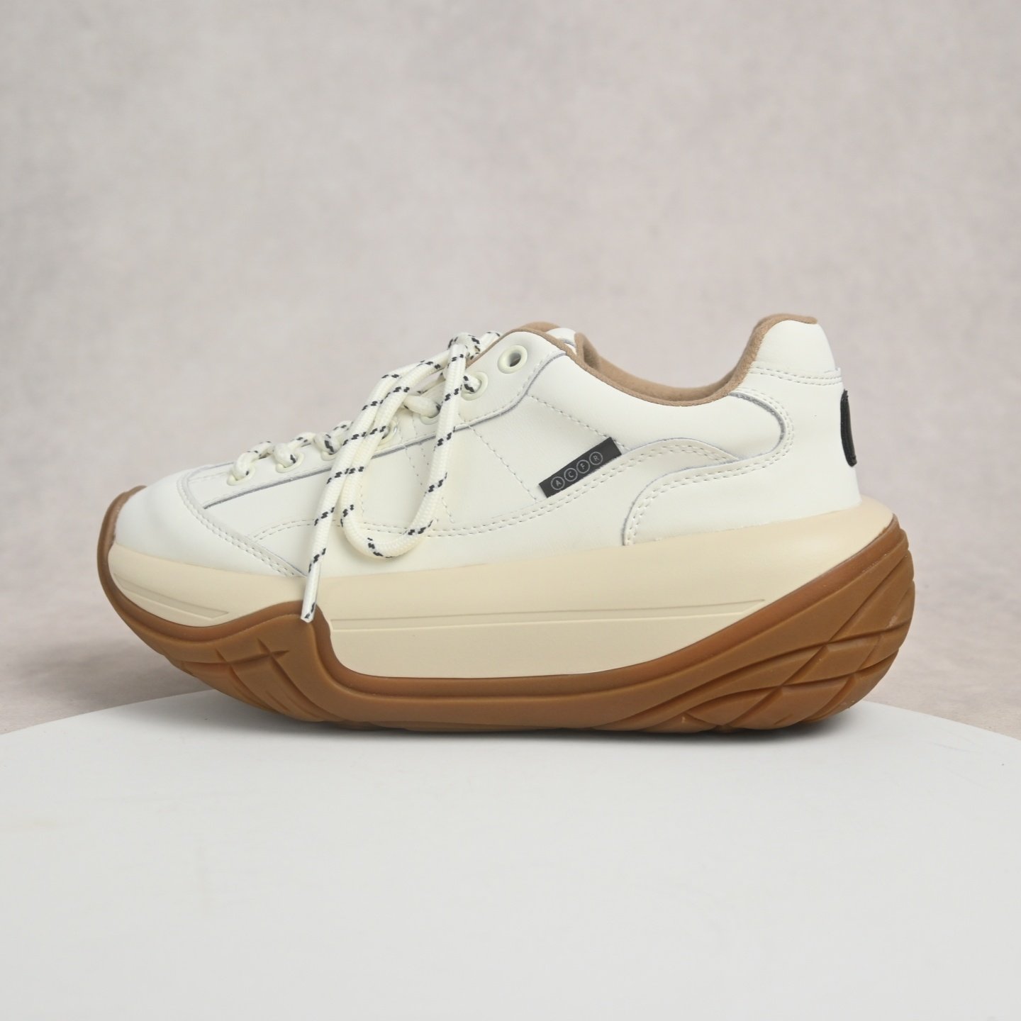 SGIRL TWTW复古拼接厚底轮胎老爹鞋2025新款户外轻软百搭阿甘鞋女,淘宝优惠券,粉丝福利购,淘宝优惠卷